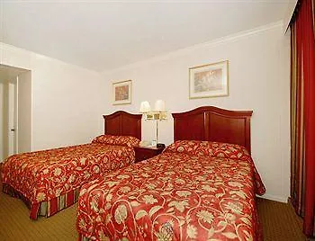 Western At O'hare Hotel 3*