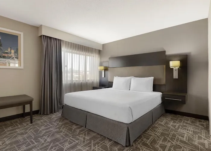 Hotel Western At O'hare 3*