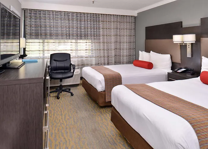 Western At O'hare Hotel 3*